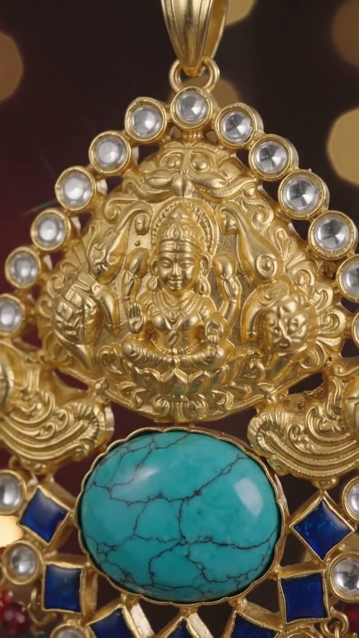 Temple & antique jewellery — Nitaris product video
